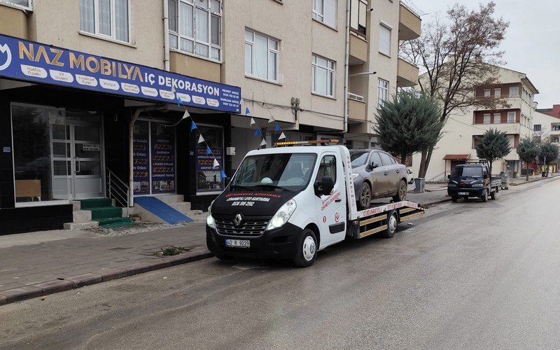 En Yakın Oto Çekici Firması